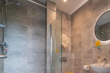 1 bed studio, 170 Armada Way, City Centre, Plymouth, PL11LB - Image 6